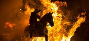 İspanya Alevler İçinde