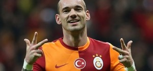 Sneijder'den Fenerbahçe'ye Ağır Sözler