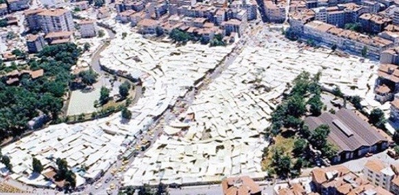 115 Yıllık Pazarı Taşınıyor