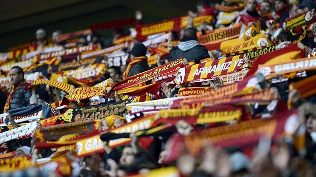 Galatasaray'da Mustafa Denizli Krizi!