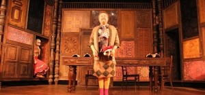 Bezirgan Kartal'dan Geçti