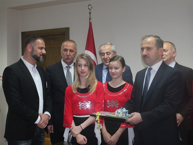 Dünya Çocukları Ataşehir'de