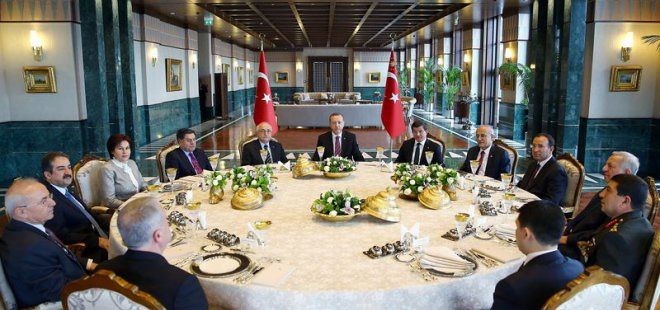 CHP'de bir istifa daha!