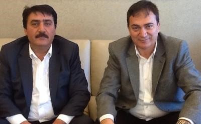 Sivaslı Meclis Üyesi A. Adayları Tek Yürek..