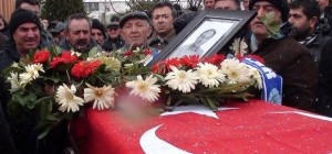 CHP'li Ağırman son yolculuğuna uğurlandı!