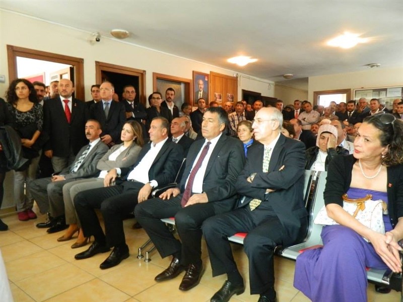 CHP Ataşehir İlçe Başkanlığı'nda bayramlaşma töreni düzenlendi.