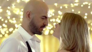 başrol oyuncusu oldu. 