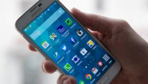 TELEFON SAATİNİ AYARLAMAYIN 