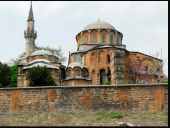 Kültürlerin Bir Arada Yaşayabilmesi İçin Sevgi ve Diyalog Gerekiyor