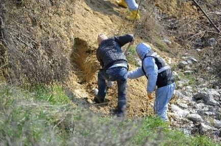 Maltepe gülsuyunda mühimmat kazısı