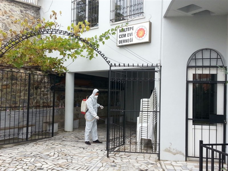 Maltepe'deki İbadethaneler Dezenfekte Edildi