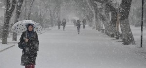 İstanbul'da Kar Başladı