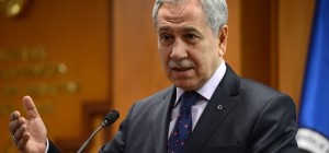 Bülent Arınç: Kanallar Bana Ambargo Uyguluyor