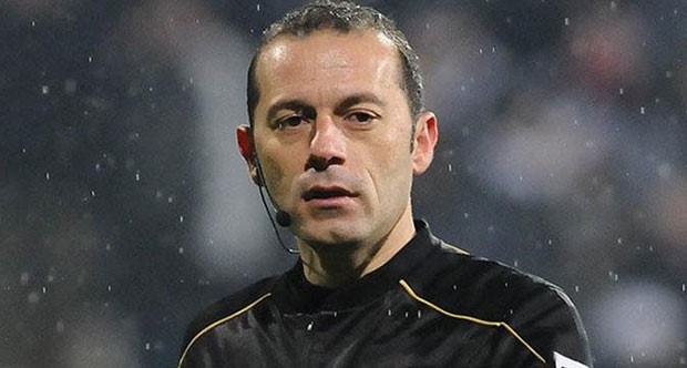 Beşiktaş Cüneyt Çakır'la Başlıyor