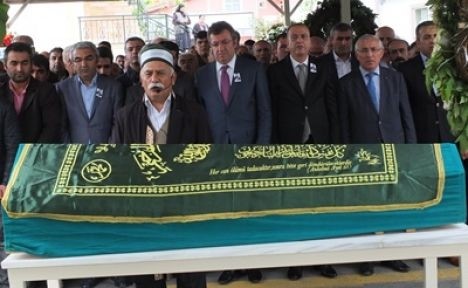 ÖZDEMİR AİLESİNİN ACI GÜNÜ!