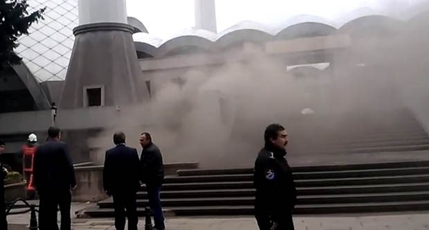 Şakirin Camii'nde Yangın