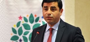 Demirtaş'a Çifte Soruşturma
