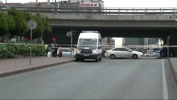 Mecidiyeköy'de Şüpheli Minibüs Paniği