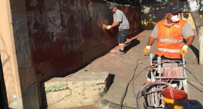 Kartal Belediyesi’nin okullara desteği devam ediyor