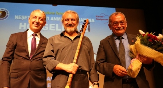 HALK OZANI NEŞET ERTAŞ KARTAL’DA TÜRKÜLERLE ANILDI