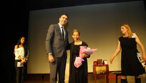 Uyanış adlı tiyatro oyunu Kartal’da sahnelendi