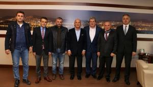 Trabzon köprübaşı Derneği’nden başkan Altınok Öz’ü makamında ziyaret yaptı