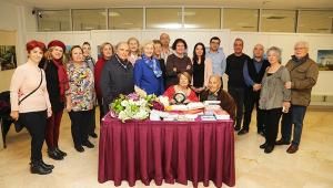 Fırçadan tuale yansıyan resimler bu sergide