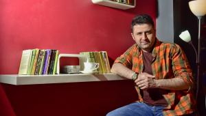 MÜZİK BENİ TEDAVİ EDİYOR