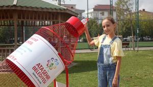 ÇEVRE İÇİN PET ŞİŞELER KUMBARAYA