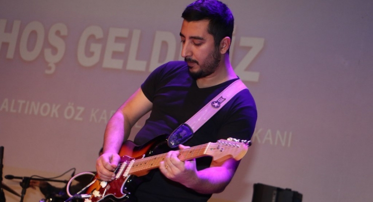 KARTAL BELEDİYESİ ÇALIŞANLARINDAN İŞÇİ DAYANIŞMA GECESİ
