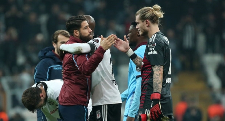 AYRILIKLAR DEVAM EDİYOR  !