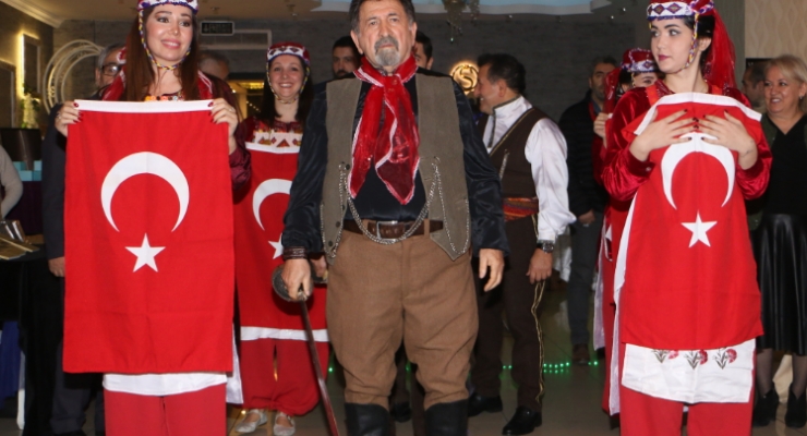 BAŞKAN ALTINOK ÖZ ARDAHAN İL DERNEĞİ’NİN AKŞAM YEMEĞİNE KATILDI