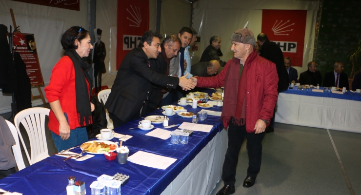 BAŞKAN ALTINOK ÖZ MAHALLE BİRİM BAŞKANLARI VE MECLİS ÜYELERİ İLE BİR ARAYA GELDİ