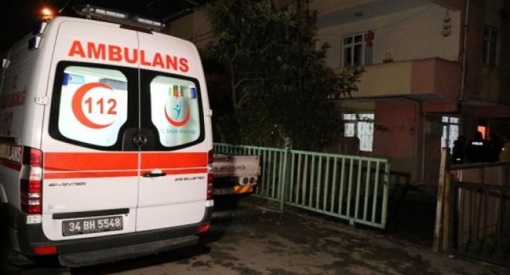 AMCASININ EVİNDE ÖLÜ  BULUNDU