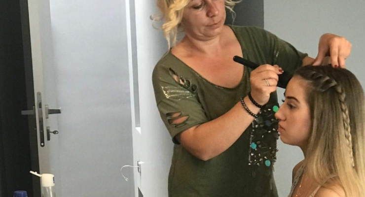 YÜZÜNÜ TANI VE SEV
