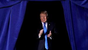 TRUMP PROJEYE  BAYILDI