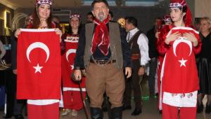 BAŞKAN ALTINOK ÖZ ARDAHAN İL DERNEĞİ’NİN AKŞAM YEMEĞİNE KATILDI