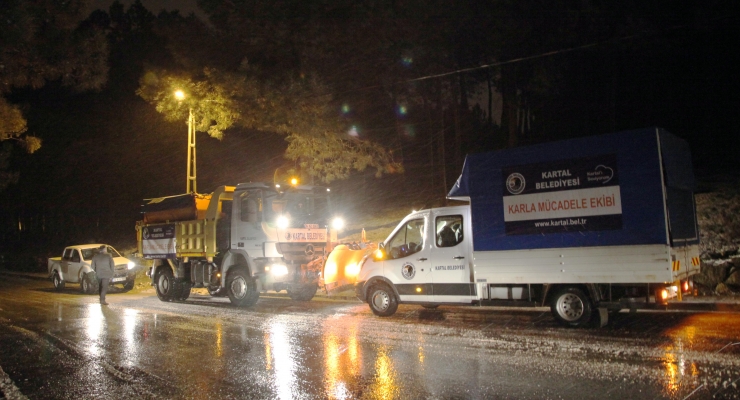 KARTAL BELEDİYESİ’NDEN OLUMSUZ HAVA KOŞULLARINA MÜCADELE