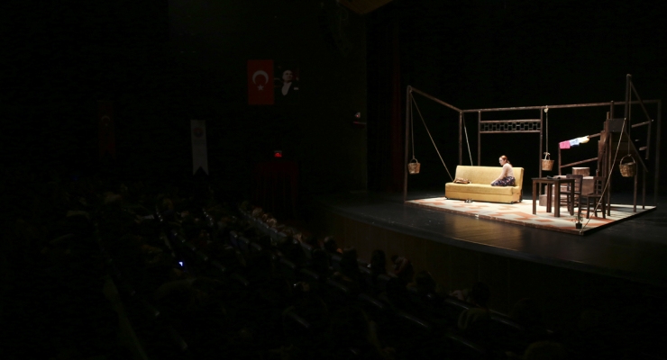 DOLUNAY SOYSERT'TEN KADIN HİKAYESİ