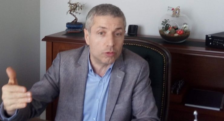 ÖZAYDIN 'TUVALETCİYE VERİLEN DESTEK TV'LERE VERİLMİYOR