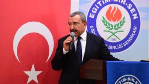 İsmail Erdem Bir-Sen Yemeğine  Katıldı.