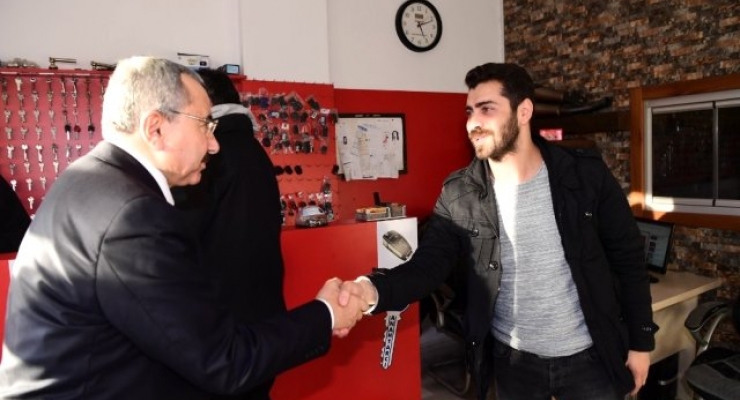 İsmail Erdem'in Adaylığını Öğrenen Esnaftan İlginç Talep