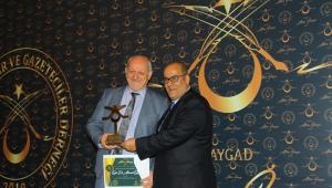GAZETECİLERDEN KARTAL BELEDİYESİ’NE ÖDÜL