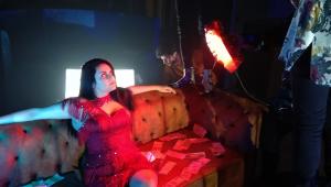 KIYAFETİ KLİP BÜTÇESİ KADAR