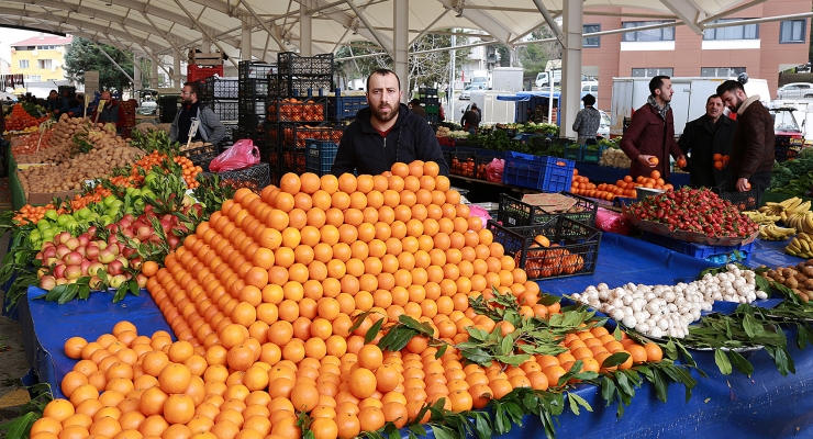 ESATPAŞA KAPALI PAZARI HİZMETE BAŞLADI