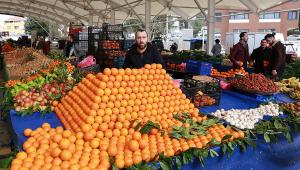 ESATPAŞA KAPALI PAZARI HİZMETE BAŞLADI