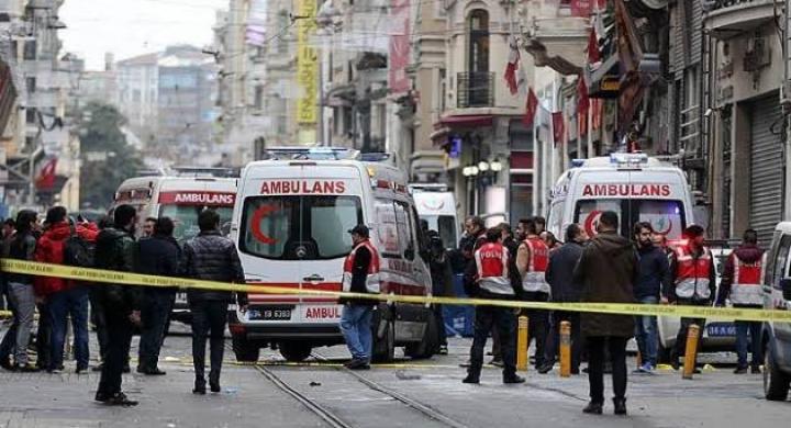 Beyoğlu İstiklal Caddesinde Patlama 