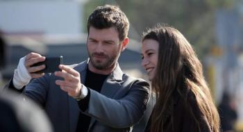 AY YAPIM İMZALI ‘AİLE’ DİZİSİNDEN İLK KARELER YAYINLANDI!