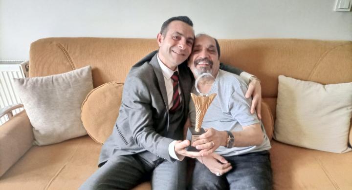 Efsane Yönetmen Mehmet Ali Gündoğdu yıllar sonra eski bir arkadaşıyla birlikte sinema sektörüne girdiler