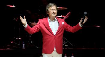 Hep Bir Ağızdan 100. Yıl Marşı